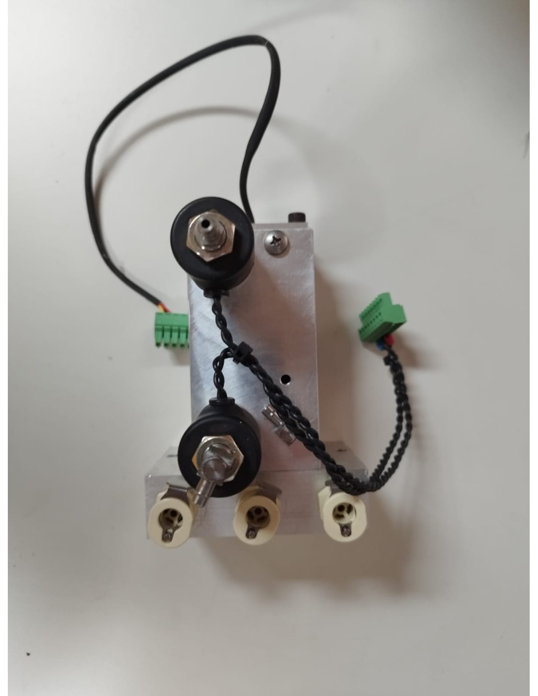 EFI VUTEk Ink Supply Valve Assembly – mit 2× Gems B3315-S30 Ventilen – geprüft & einsatzbereit