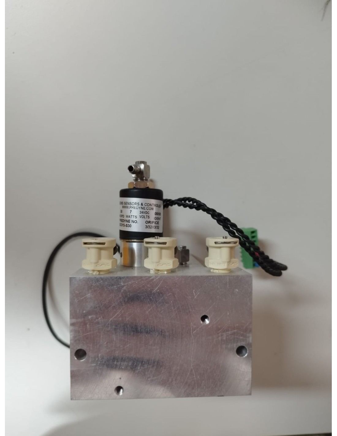 EFI VUTEk Ink Supply Valve Assembly – mit 2× Gems B3315-S30 Ventilen – geprüft & einsatzbereit