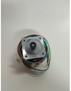 Oriental Motor VEXTA PK244-01A-C105 – 2-Phasen Schrittmotor 1.8° (DC 4 V / 1.2 A) – gebraucht, geprüft 2